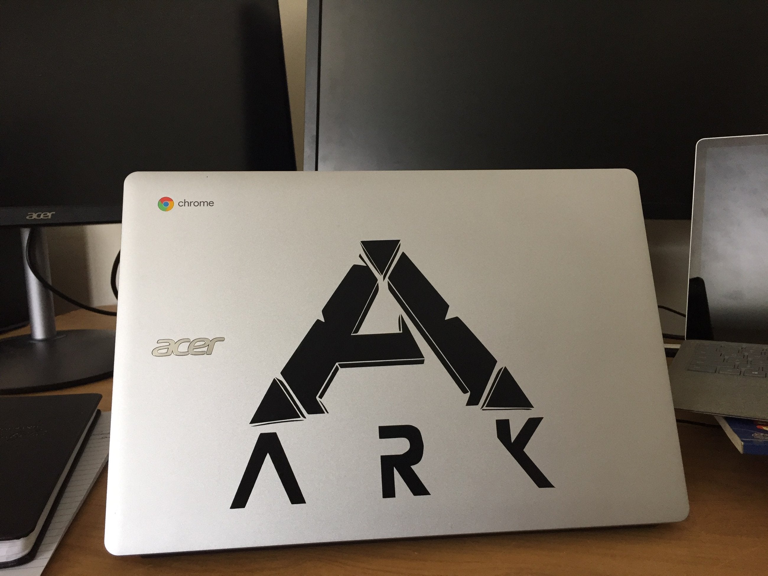 Vinyl Decal ARK: Survival Evolved – Not Your Average Shop